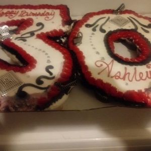 Meet your Posher, Ashley